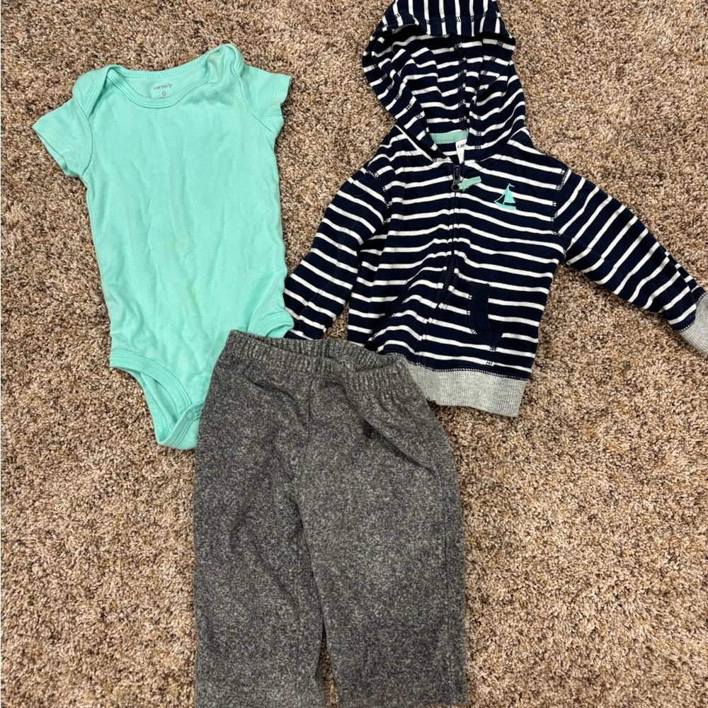 Carter's 3 piece 6 month set